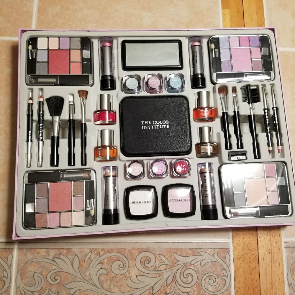 Makeup Kit